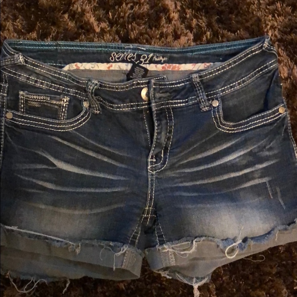 Bermuda shorts super cute